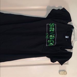 Custom off the shoulder T